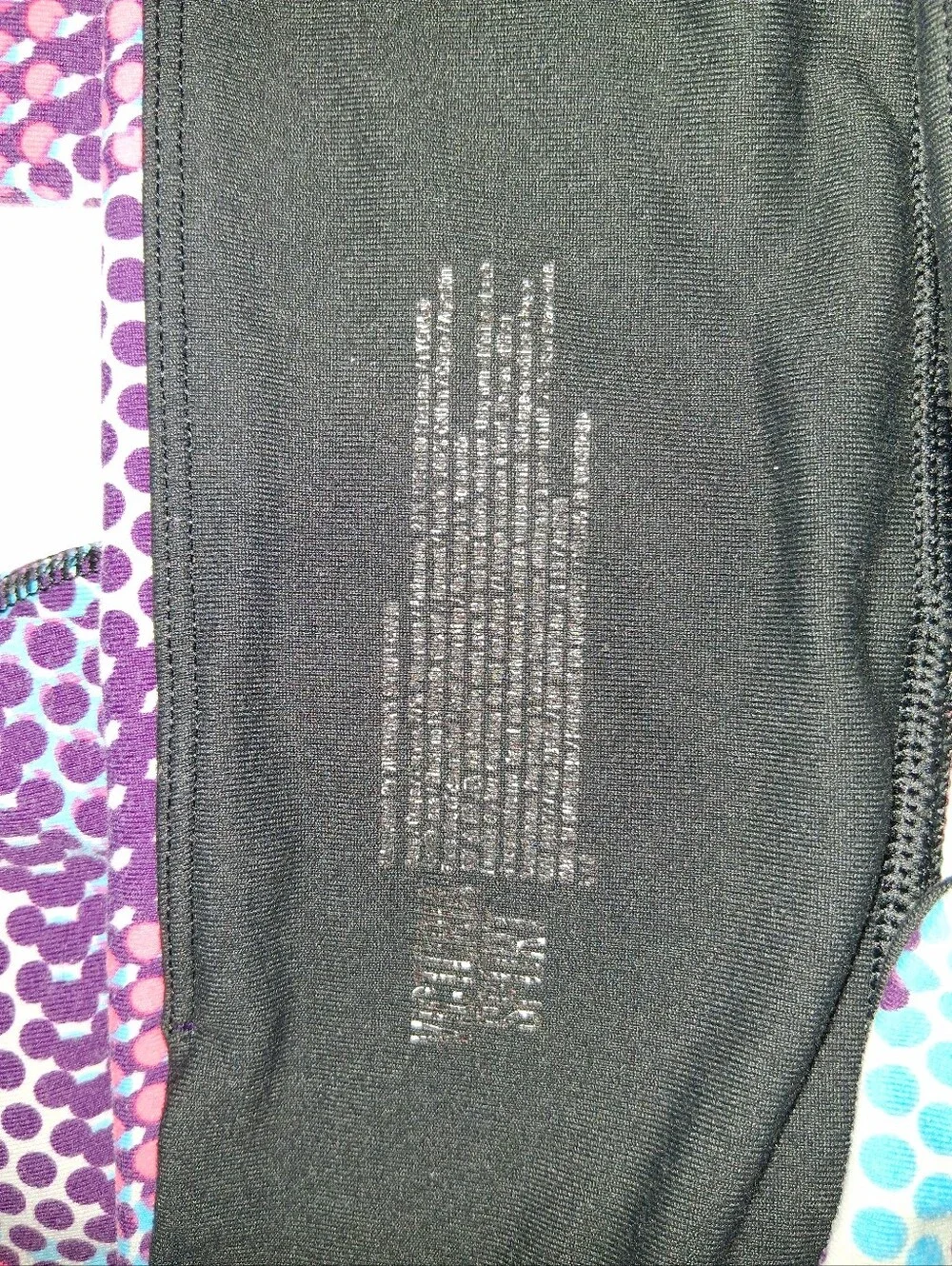 Victoria Sport Knockout Capri Yoga Leggings XS Purple Pink Blue Athletic Compres